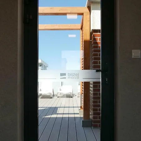 Apartament Kaja Surfingbird Apartment