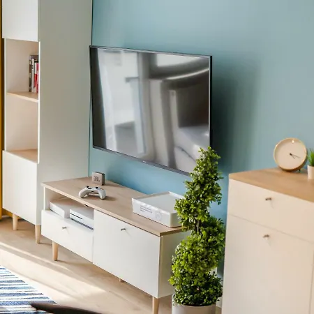 Apartament Kaja Surfingbird * Kolobrzeg